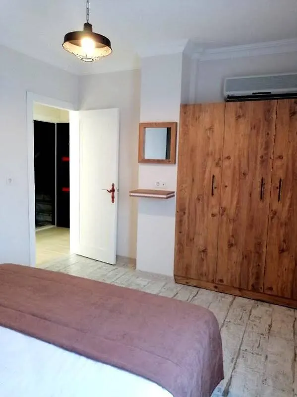***  Voswos Garage Coffee Hotel Antalya Türkiye