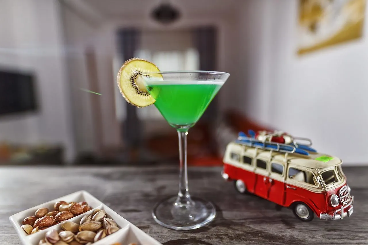 Voswos Garage Coffee Hotel Antalya