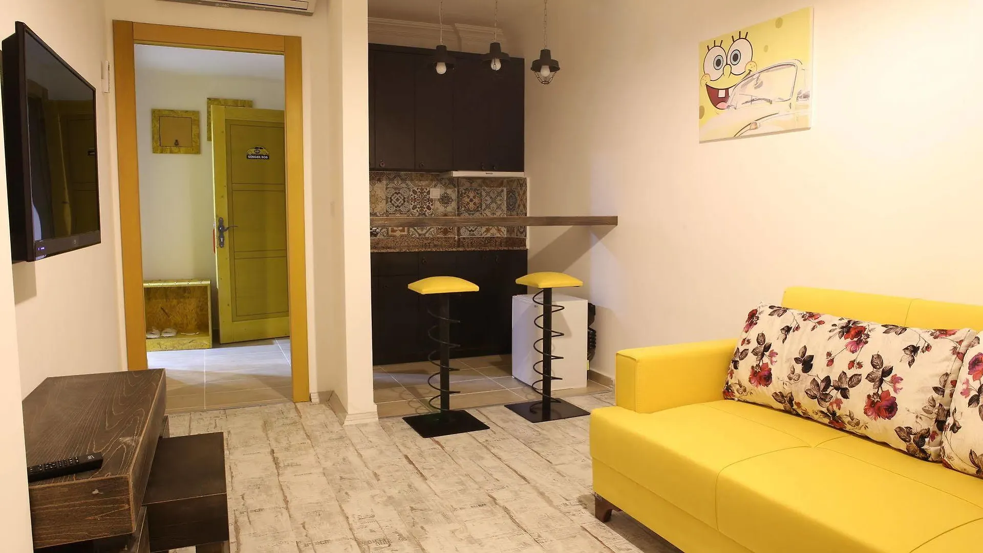 Voswos Garage Coffee Hotel Antalya